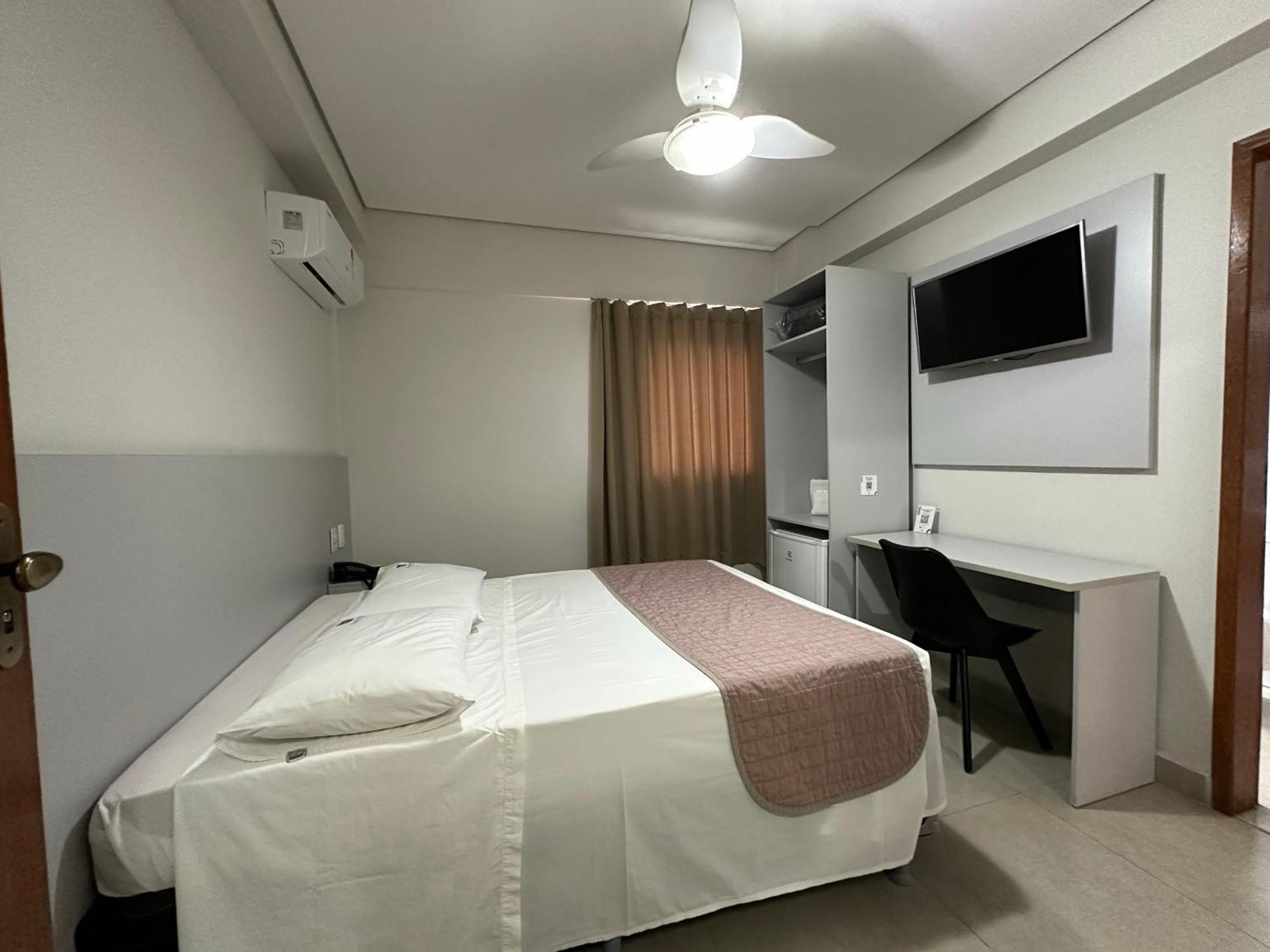 פונטה נובה Hotel Milenio מראה חיצוני תמונה